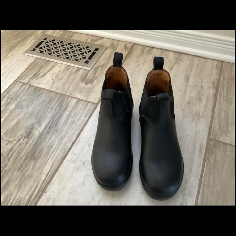 Ladies chelsea boots